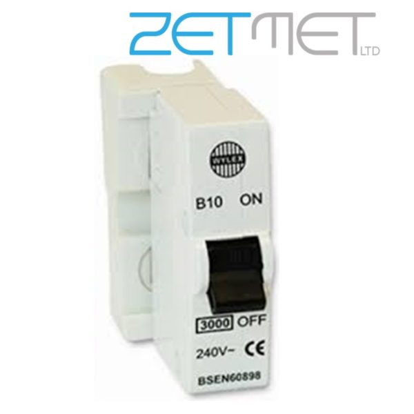 Wylex B10 10 Amp Type B 3kA Plug In Miniature Circuit Breaker & Contact Shield