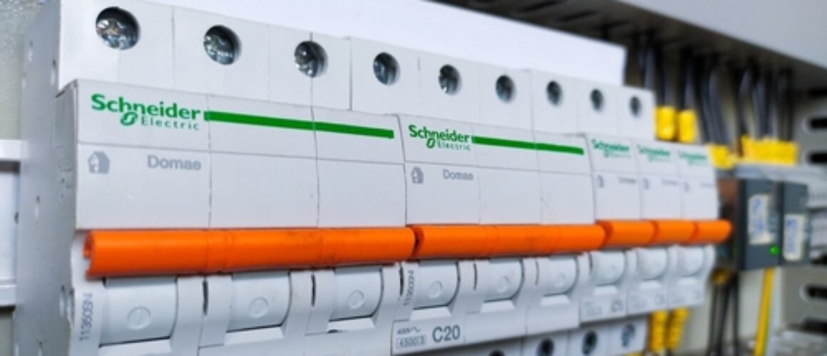 Choosing the Right Schneider Distribution Board for Your Electrical System: Factors to Consider